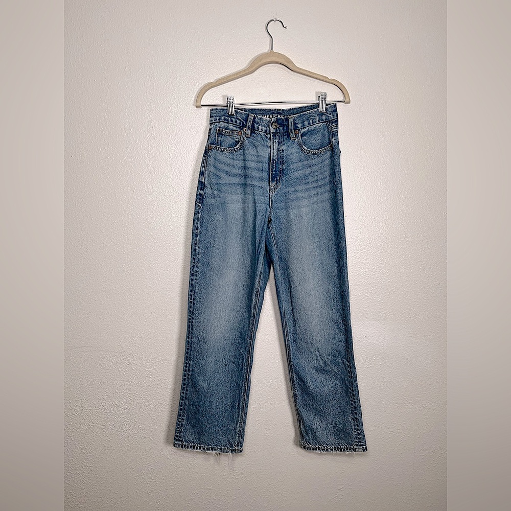 American Eagle Outfitters Curvy '90s Straight Jeans - Blue size 2 short